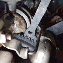 Flywheel locking tool
